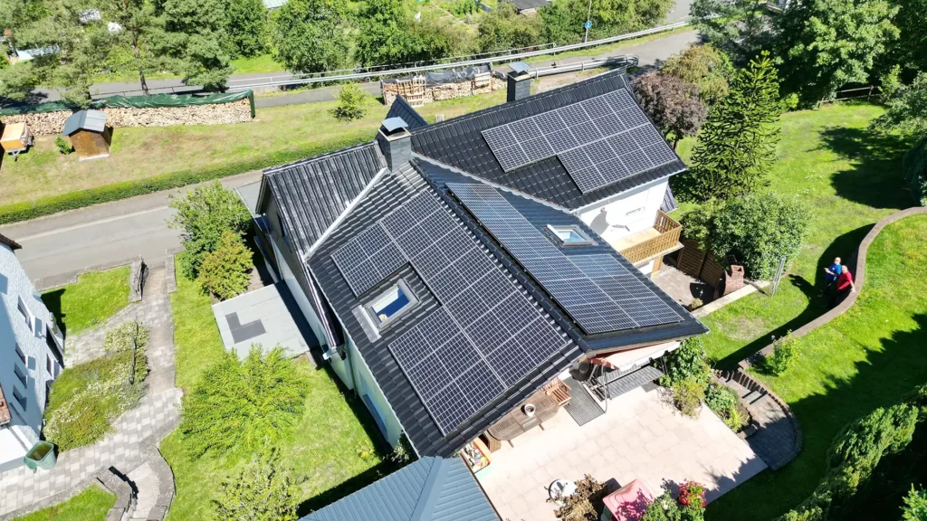 Solaranlage auf einem Wohnhaus in Herborn-Burg